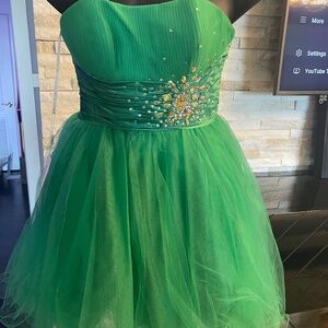 Skater / Sweetheart Mini Dress